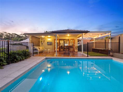 blue moon property zillmere.